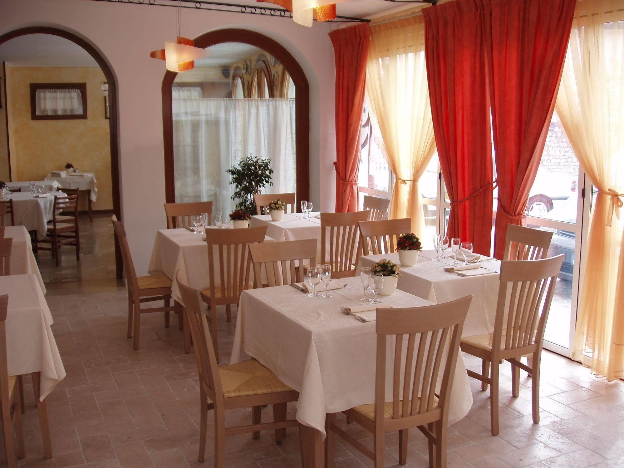 Locanda Ai Archi Di Andreola Monica Farra di Soligo Екстер'єр фото